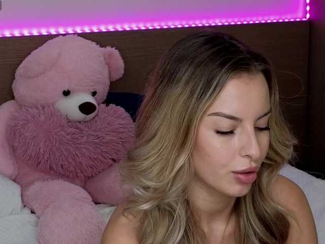 Sex chat gratuit in direct cu aneblondie pe BongaCams