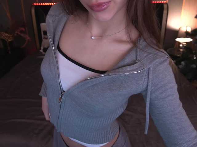 PaigePrado live cam