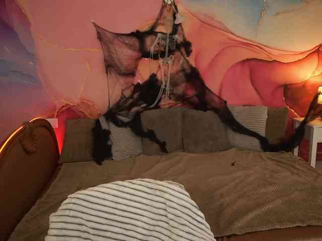 PaigePrado webcam
