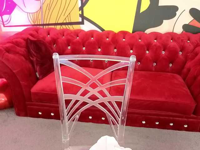 RedDoll's BongaCams show and profile