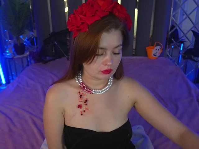 Masturbate to Reddoll, she wants to masturbate for you reddoll from BongaCams