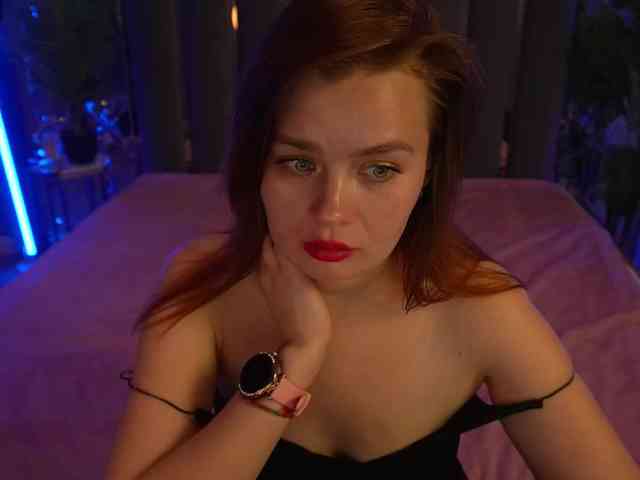 RedDoll webcam