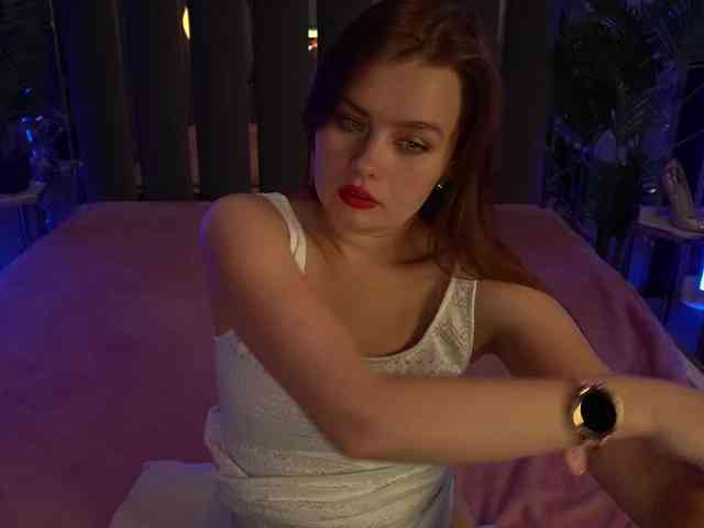 RedDoll webcam