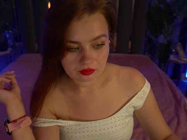 RedDoll Live Webcam on BongaCams