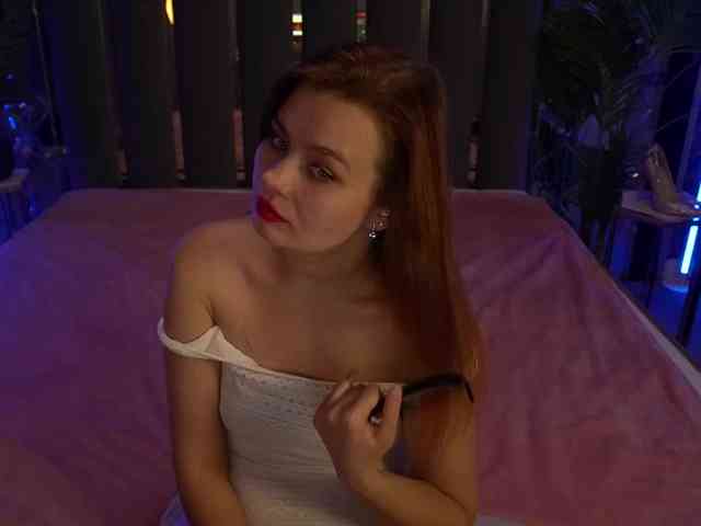 RedDoll webcam
