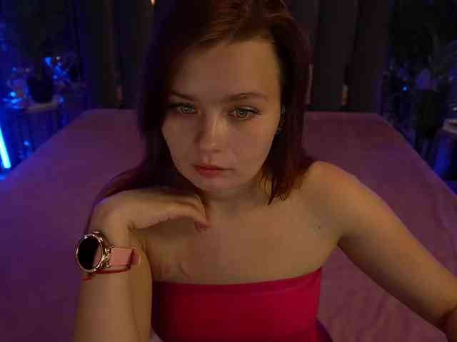 RedDoll webcam