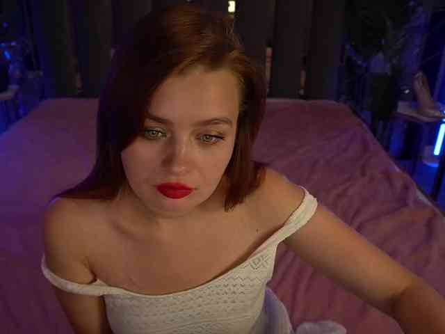RedDoll webcam