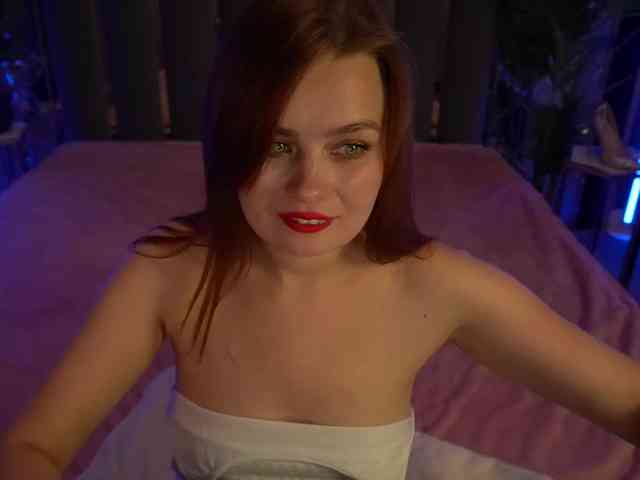 RedDoll webcam