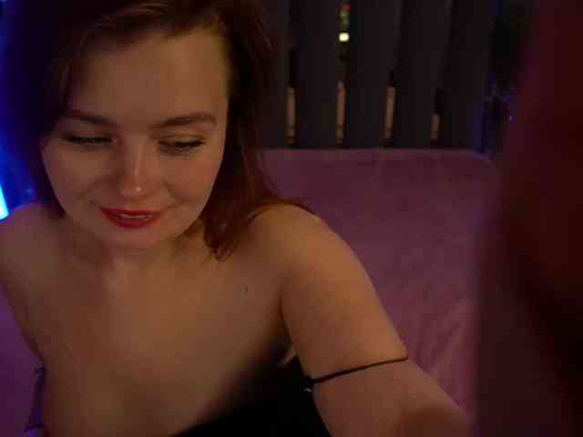 RedDoll webcam