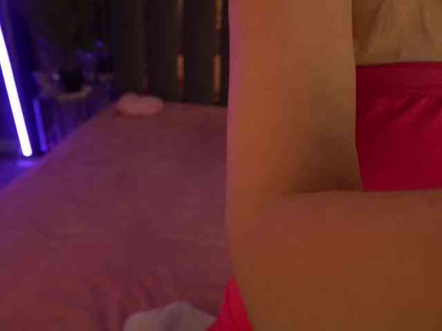 RedDoll Live Webcam on BongaCams