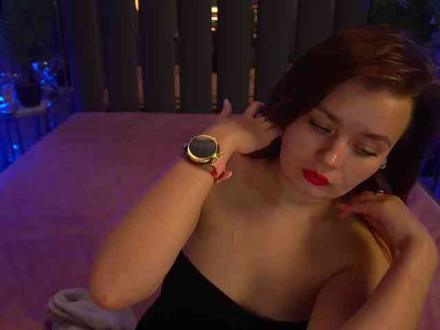 RedDoll webcam