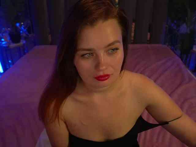 RedDoll webcam