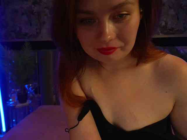 RedDoll webcam