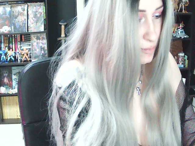 Alice--Rabbit's BongaCams show and profile