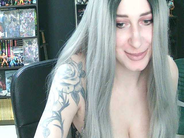 Alice--Rabbit's BongaCams show and profile