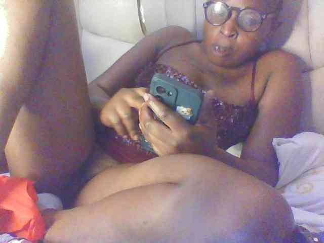 sexy-royal webcam