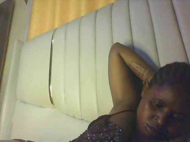 sexy-royal webcam