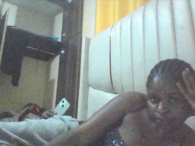 sexy-royal webcam