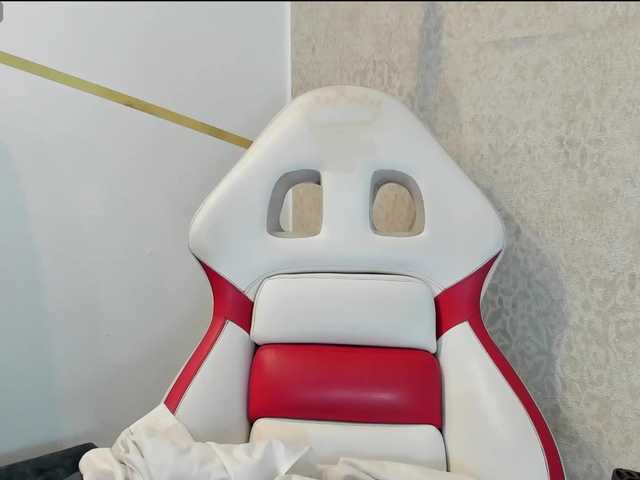 maddy-jacksonw's BongaCams show and profile