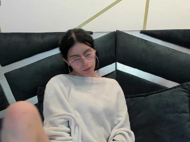 Cute Maddy-jacksonw will incite your whims in a stunning live exhibition maddy-jacksonw from BongaCams