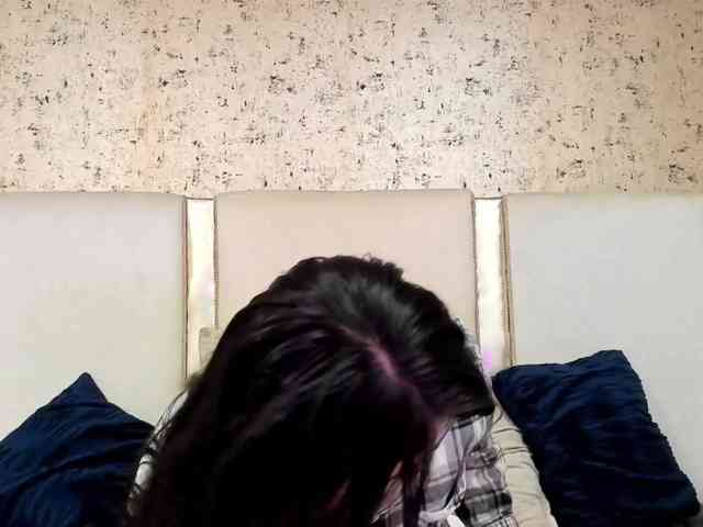 maddy-jacksonw webcam