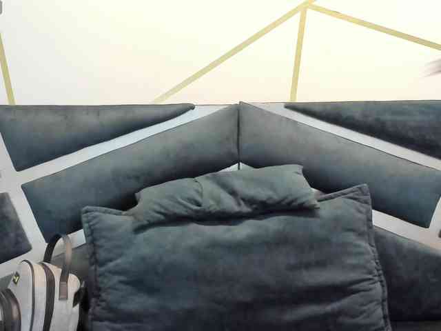 maddy-jacksonw webcam