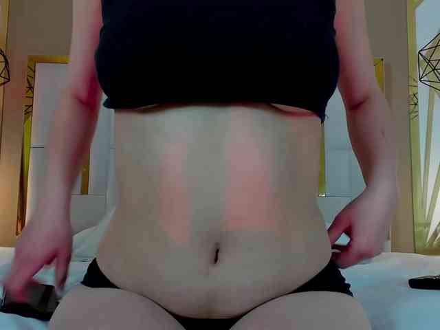 maddy-jacksonw webcam