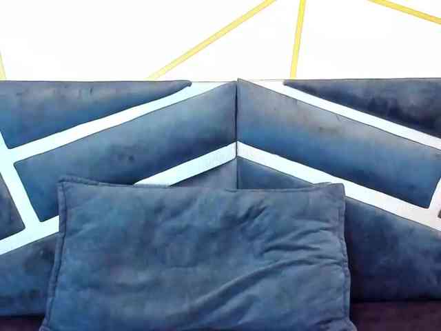 maddy-jacksonw webcam