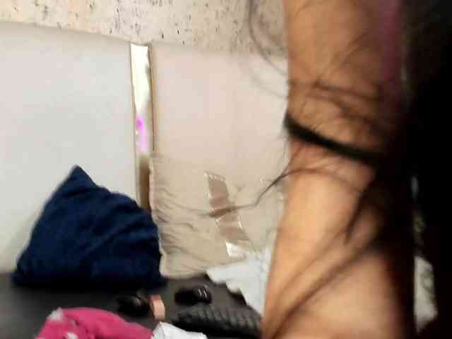 maddy-jacksonw webcam