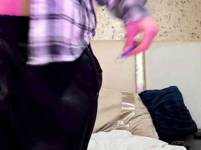 maddy-jacksonw webcam