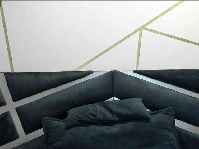 maddy-jacksonw webcam