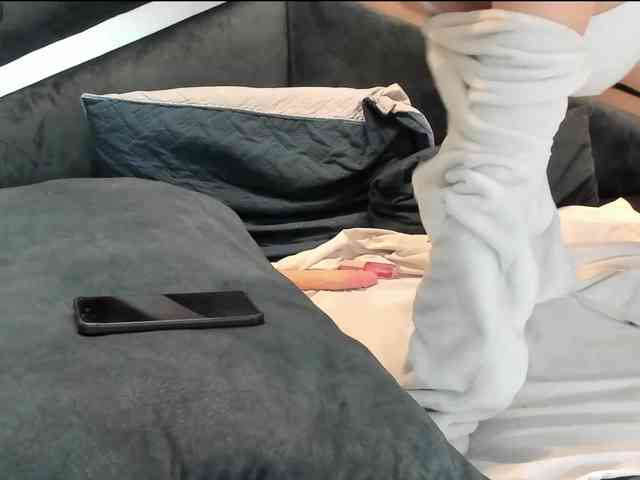 maddy-jacksonw webcam