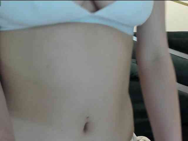 maddy-jacksonw webcam