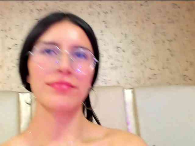 maddy-jacksonw webcam