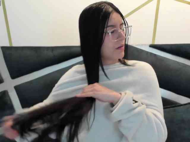 maddy-jacksonw webcam