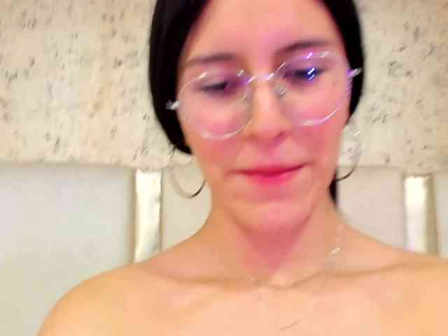 maddy-jacksonw webcam