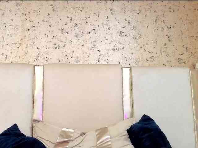 maddy-jacksonw webcam