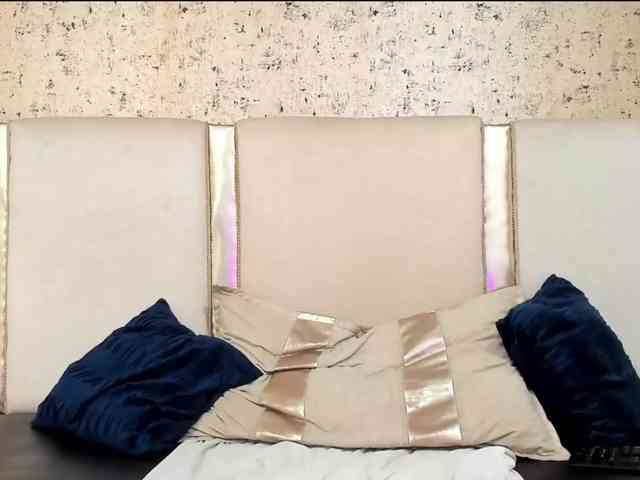 maddy-jacksonw webcam