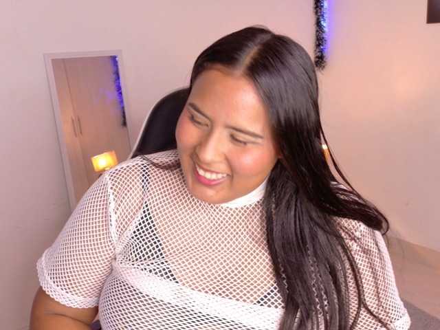 sarasophia1016's BongaCams show and profile