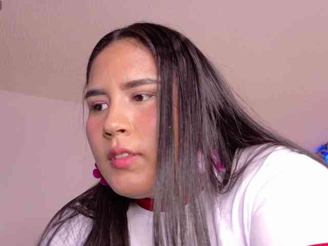 sarasophia1016 Live Webcam on BongaCams