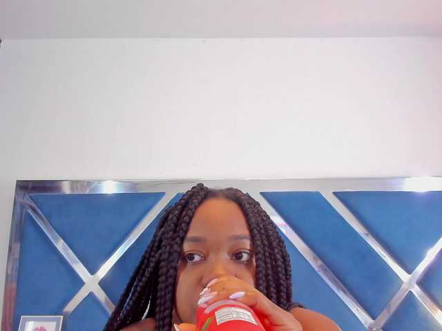  SulyClarck chat room