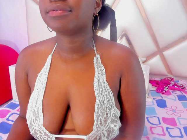 SulyClarck Live Cam and Statistics on UnifiedCams