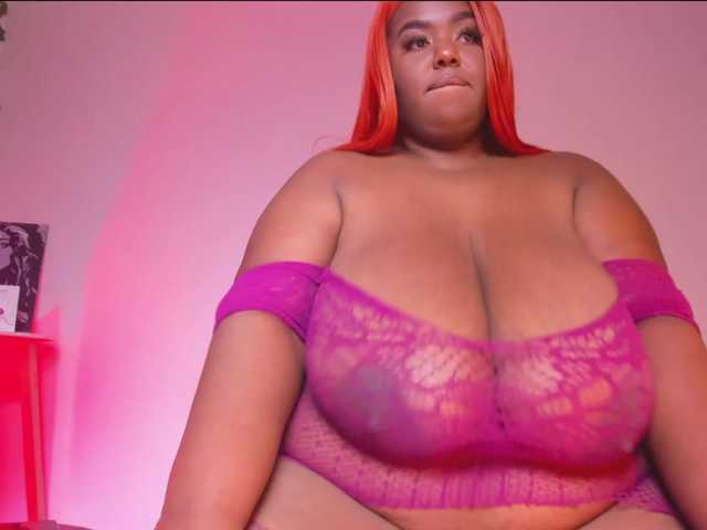 violettaplus's BongaCams show and profile