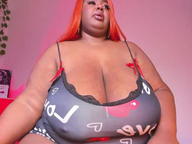 violettaplus's BongaCams show and profile