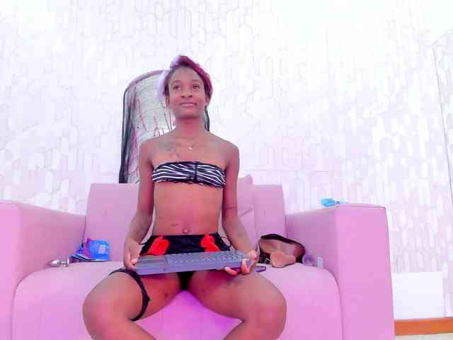 LizethRouz webcam