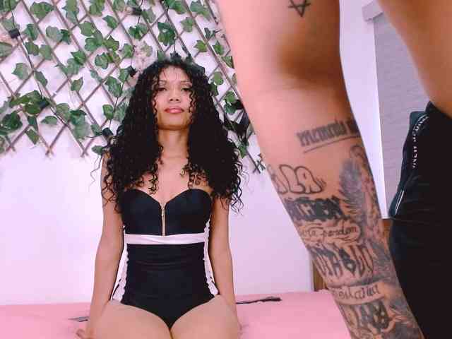 Deep-hard-latina Deep-hard-latina