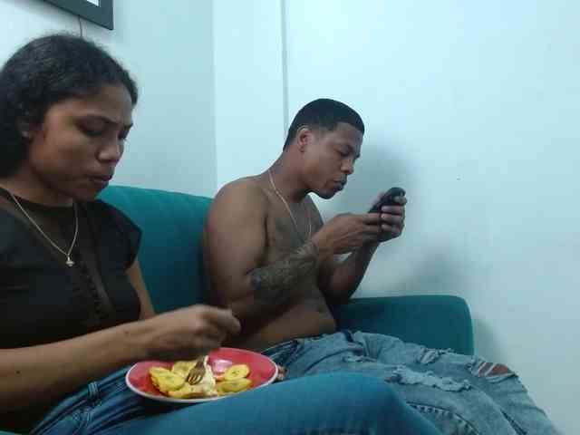 Deep-hard-latina webcam