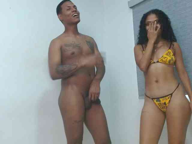 Deep-hard-latina webcam