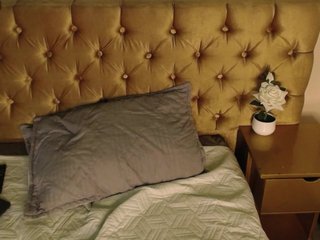 Hott-Molly Porn Show