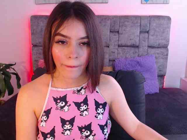 melody-doll webcam